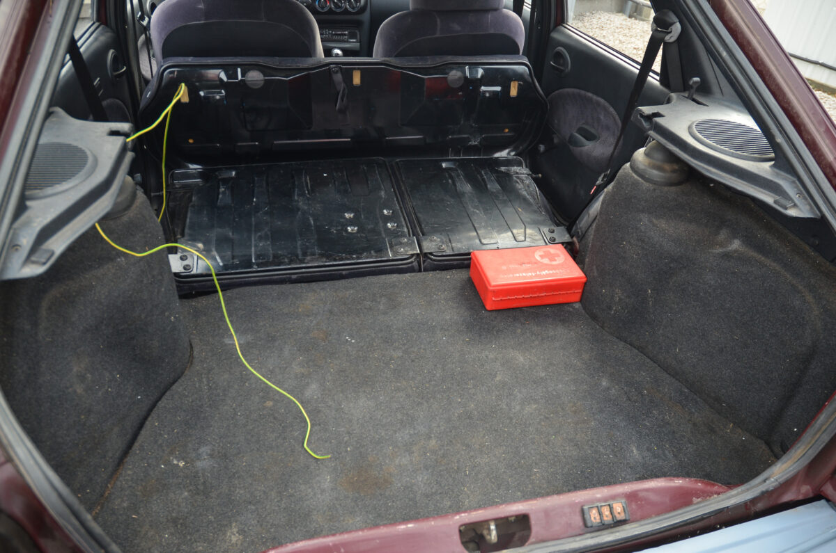 FORD ESCORT