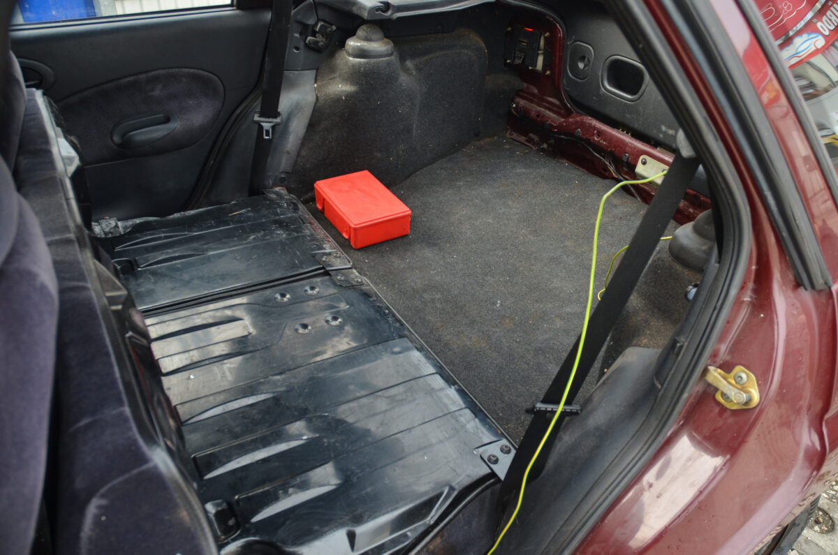 FORD ESCORT