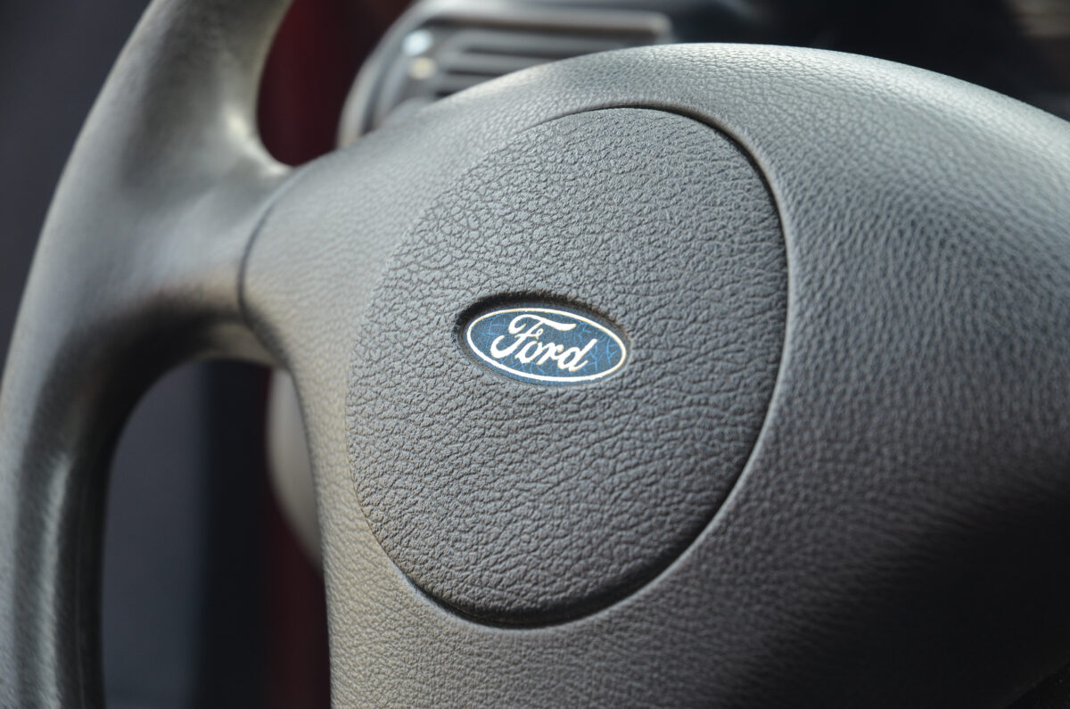 FORD ESCORT