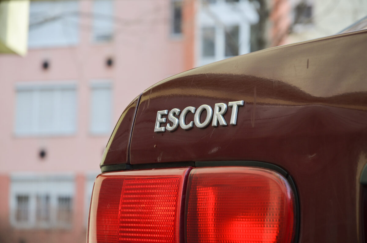 FORD ESCORT