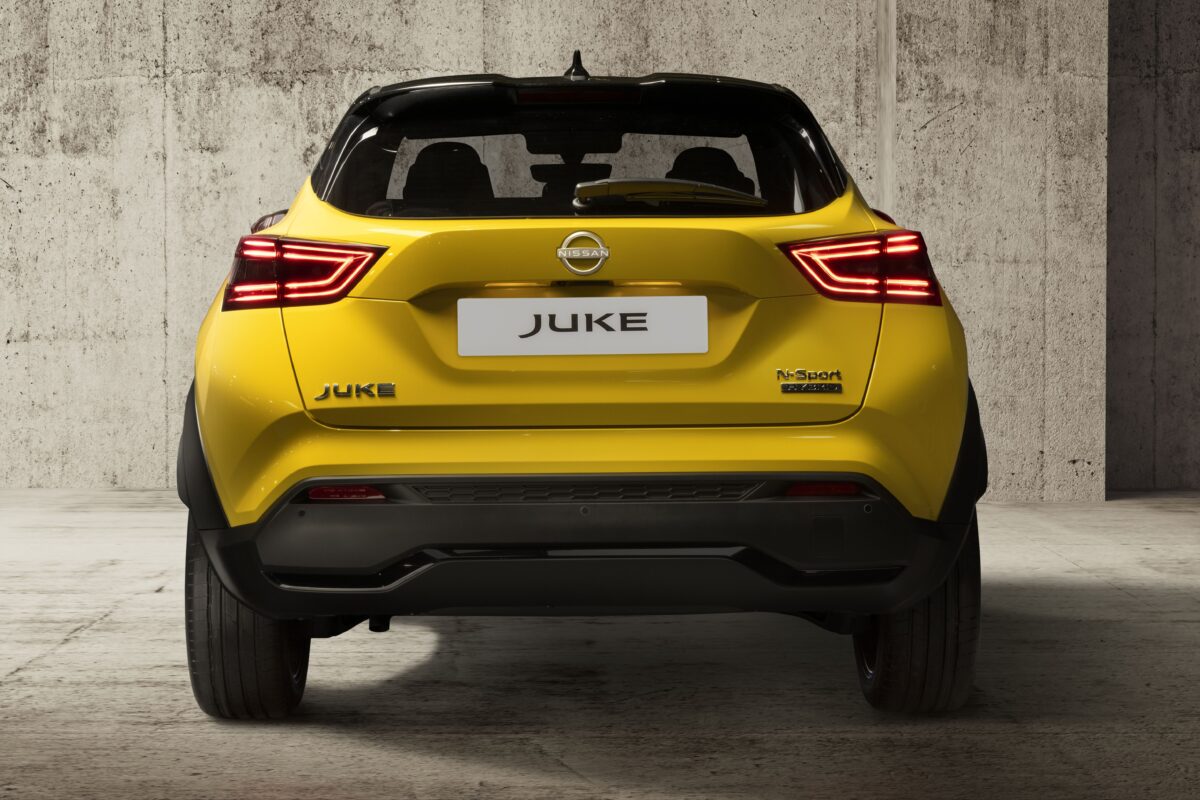 NISSAN JUKE