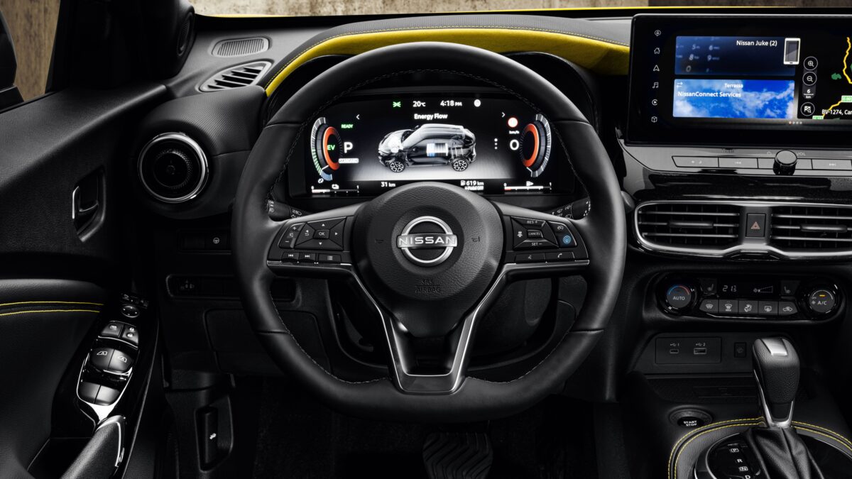 NISSAN JUKE