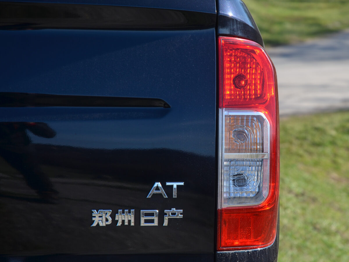 DONGFENG (DFSK) DF6