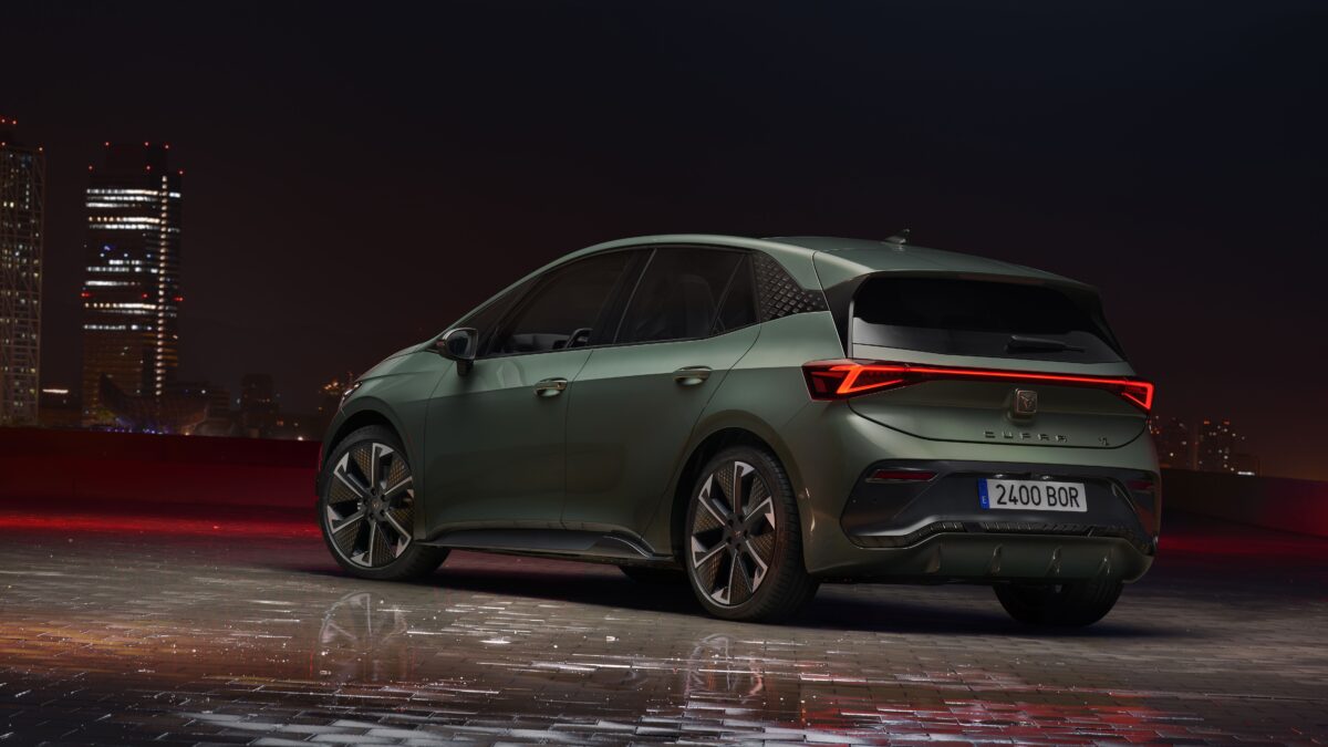 CUPRA BORN