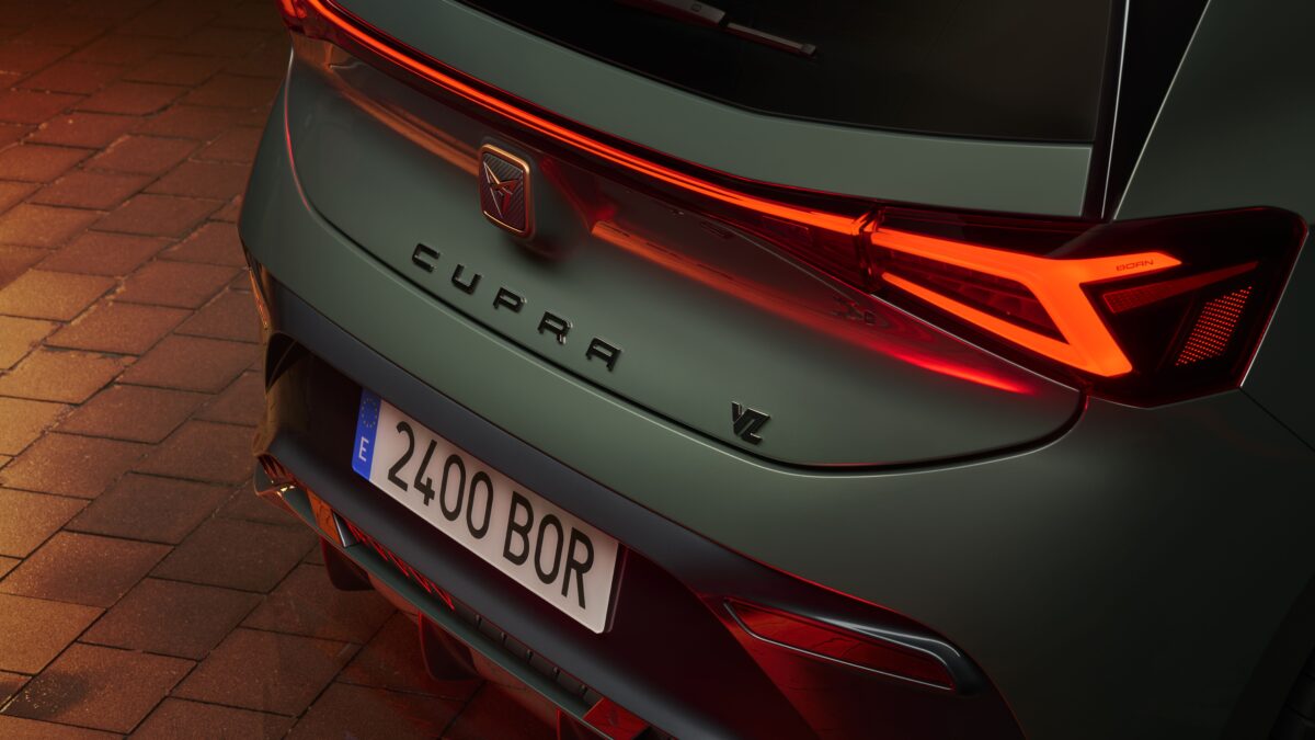CUPRA BORN