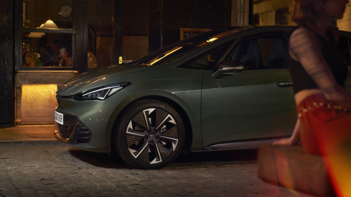 CUPRA BORN