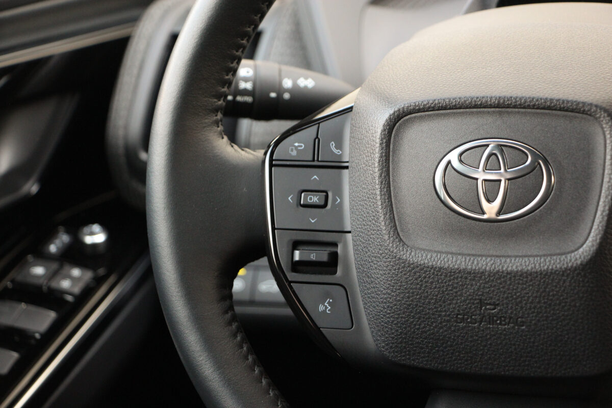 TOYOTA