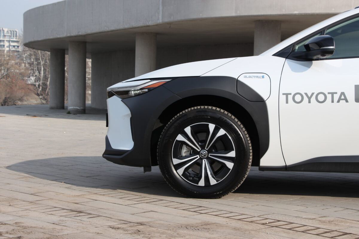 TOYOTA