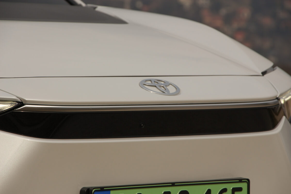 TOYOTA