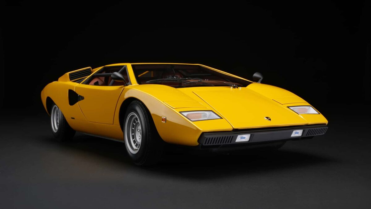 LAMBORGHINI