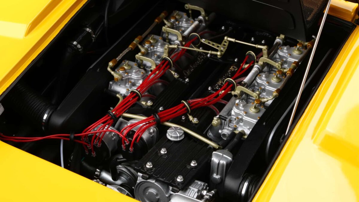 LAMBORGHINI