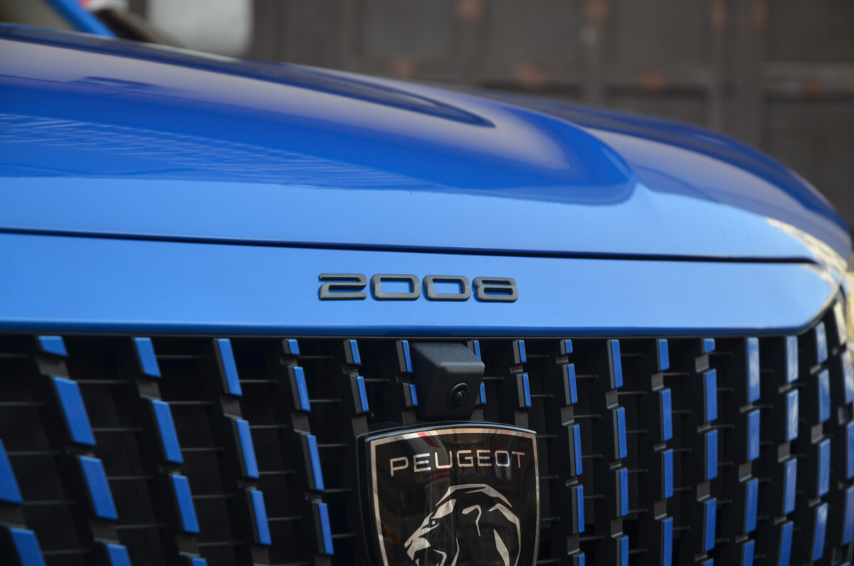 PEUGEOT 2008