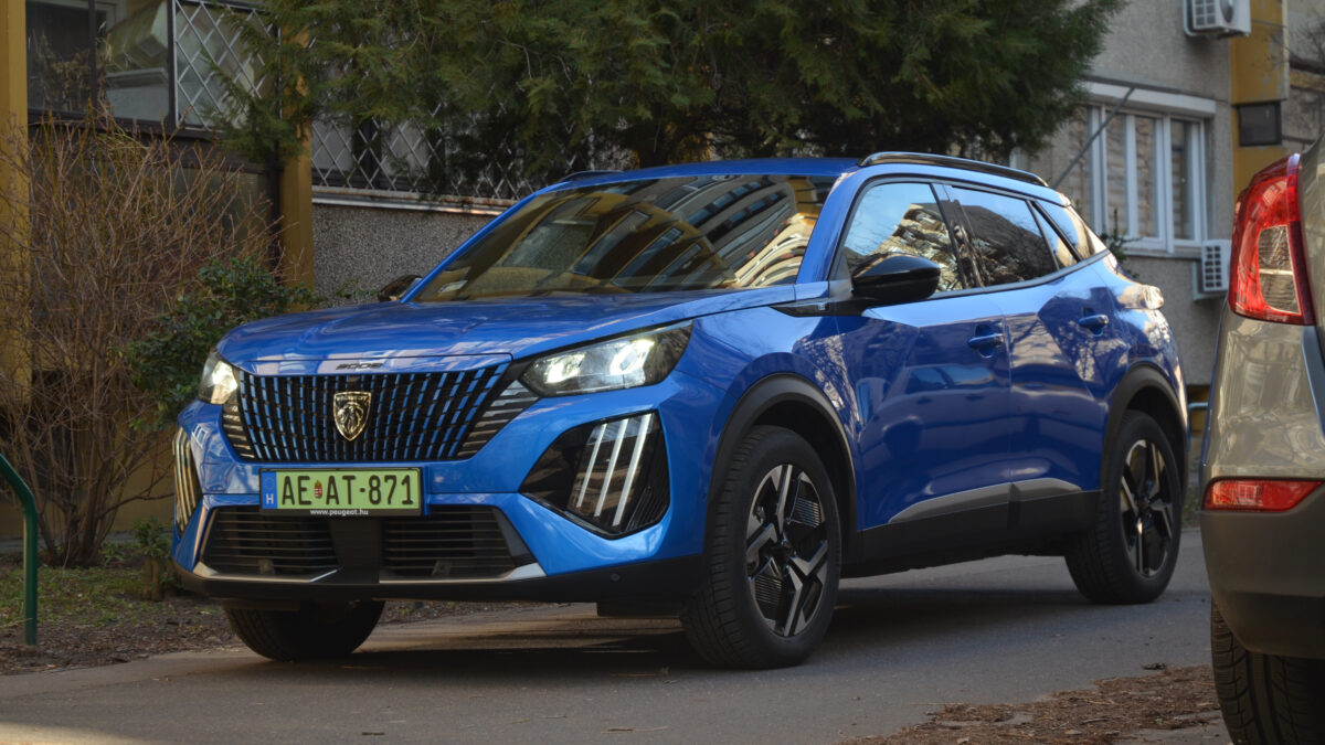 PEUGEOT 2008