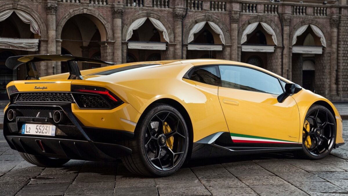 LAMBORGHINI HURACÁN