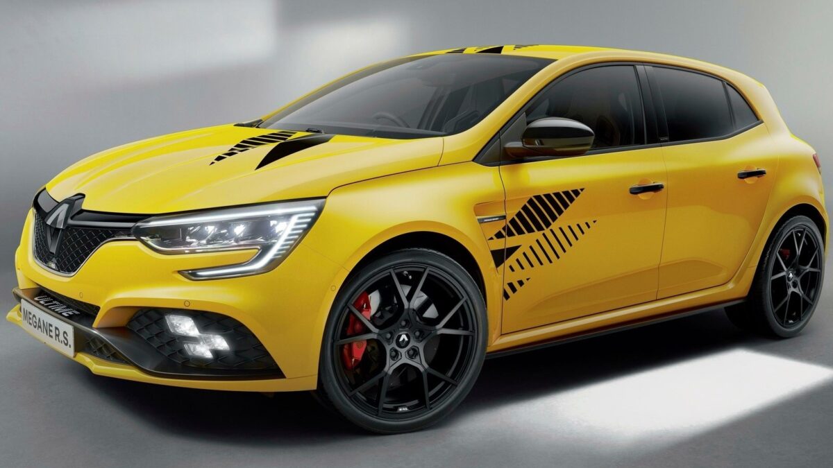 RENAULT