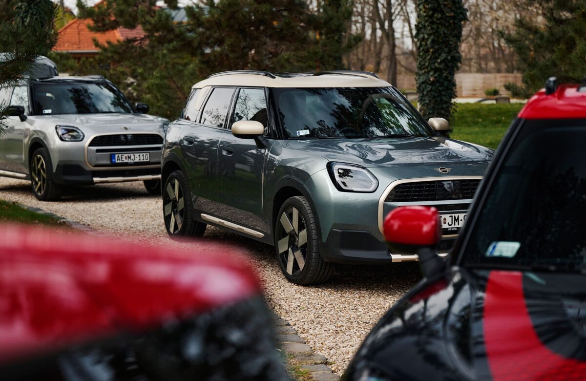 MINI