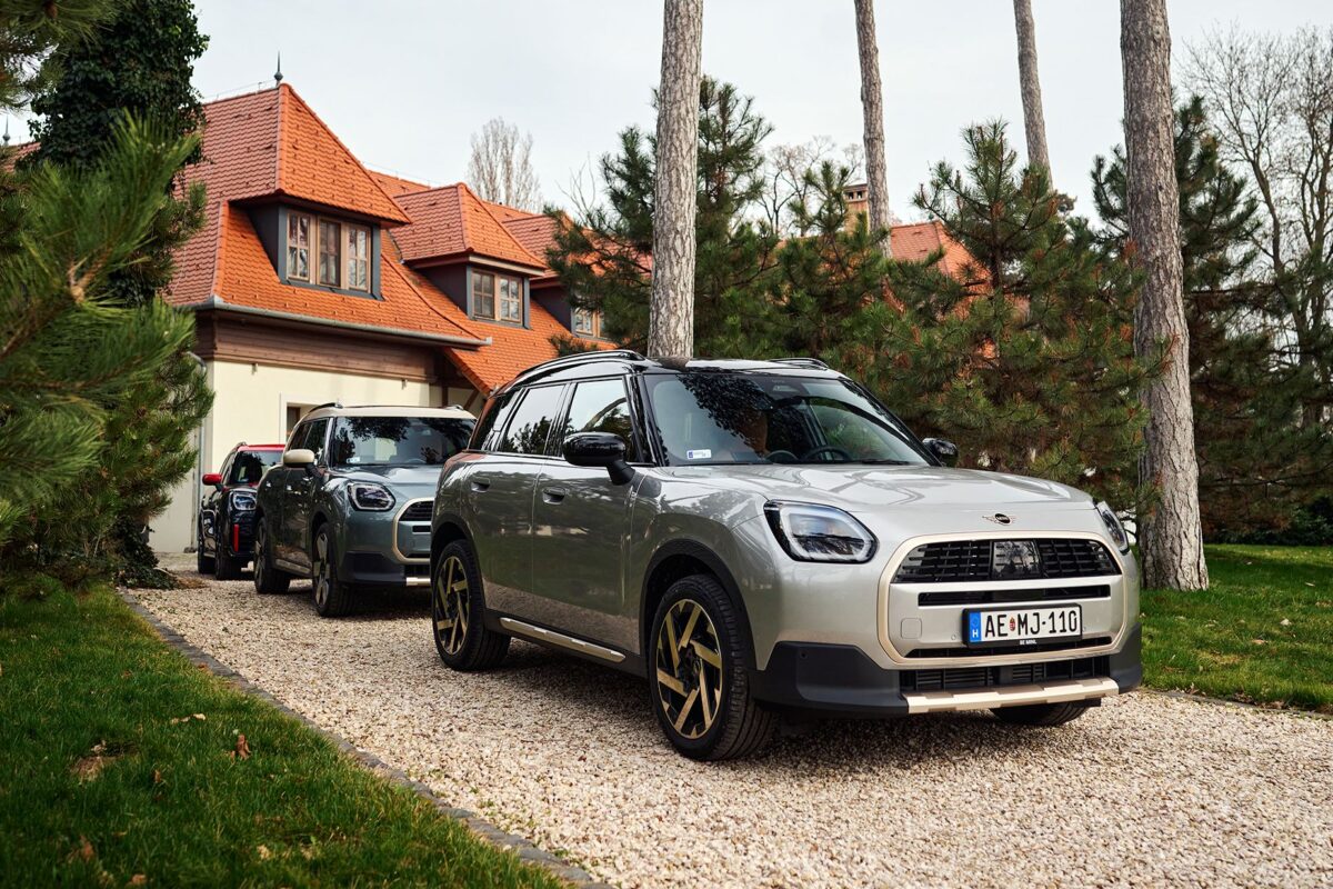 MINI
