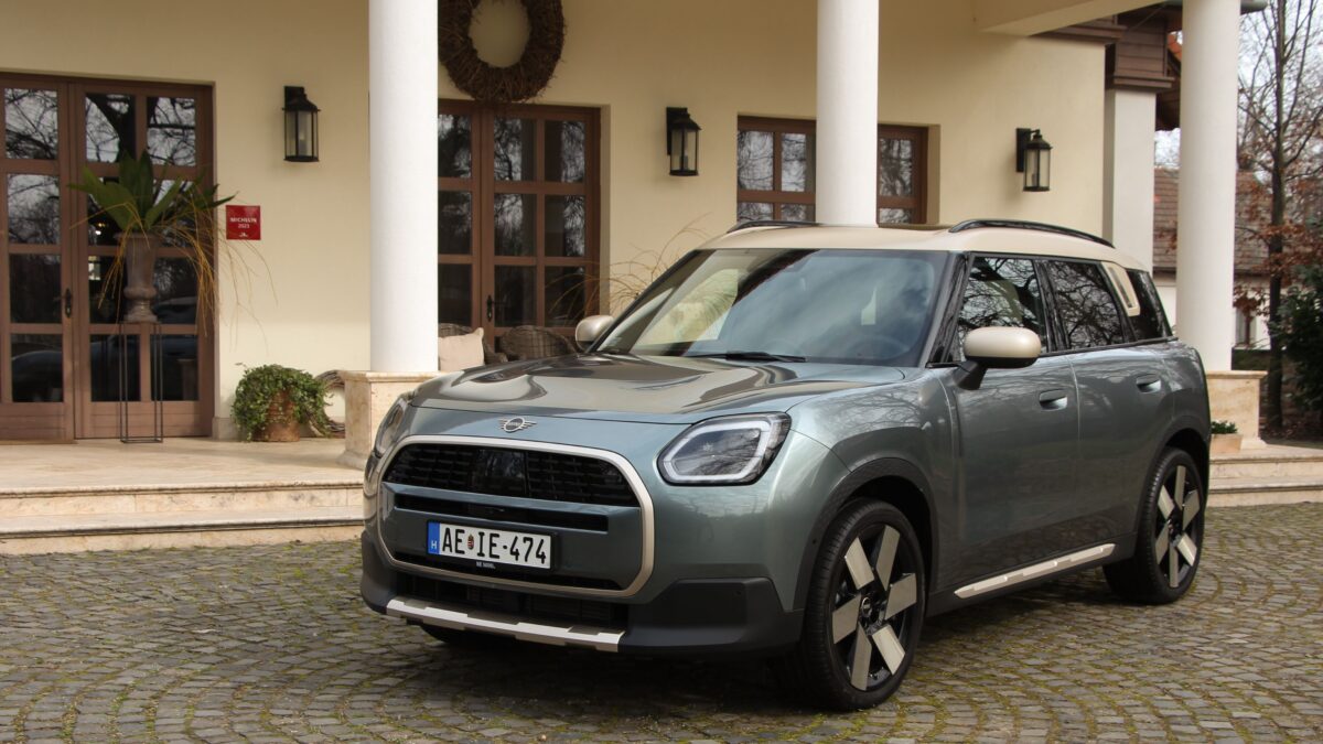 MINI