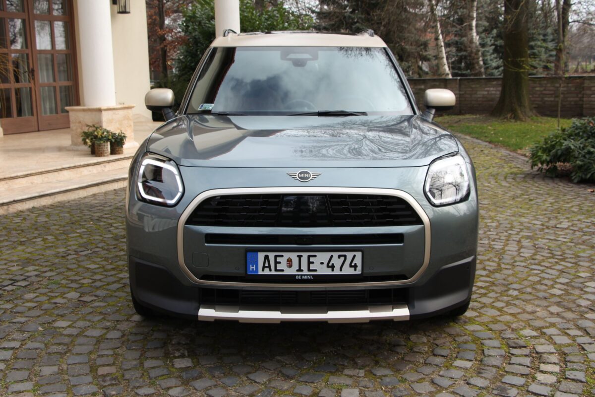 MINI