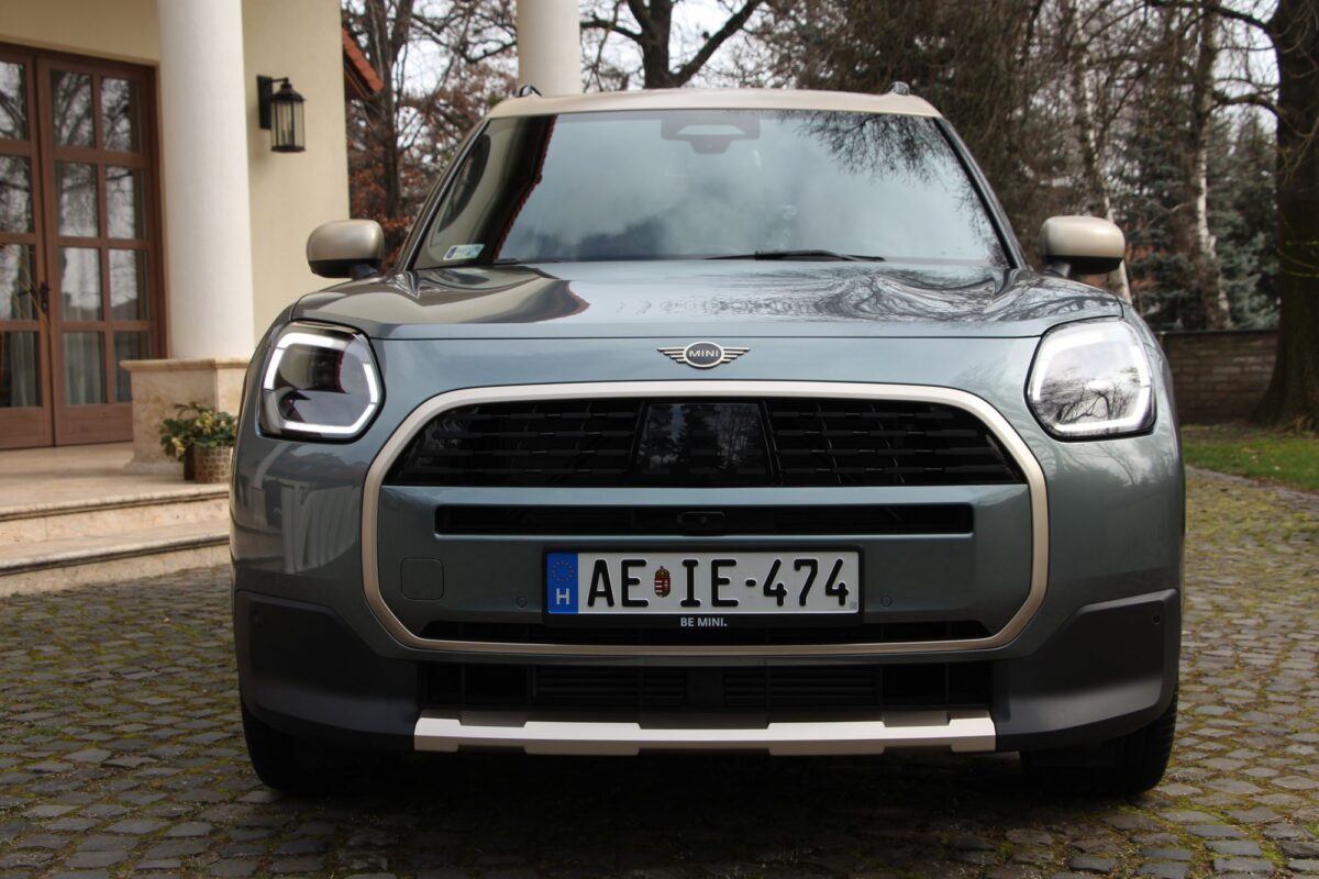 MINI