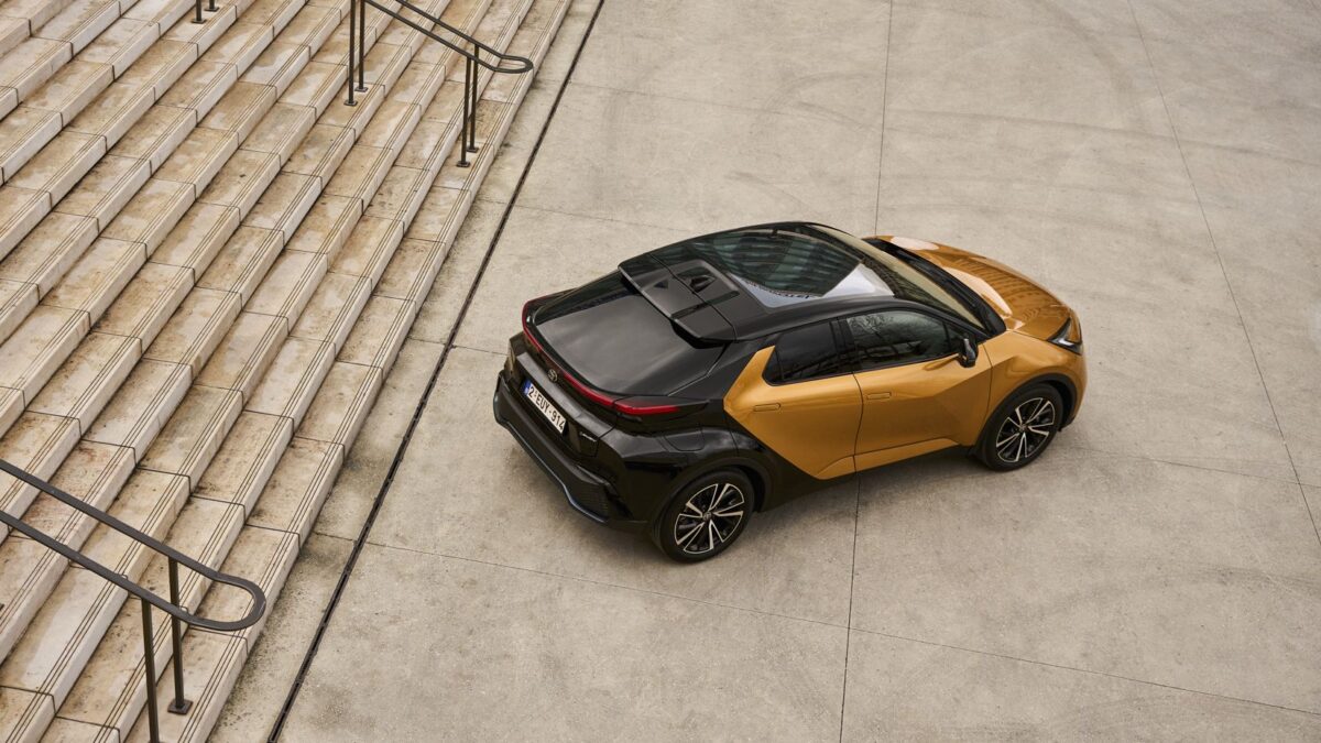 TOYOTA