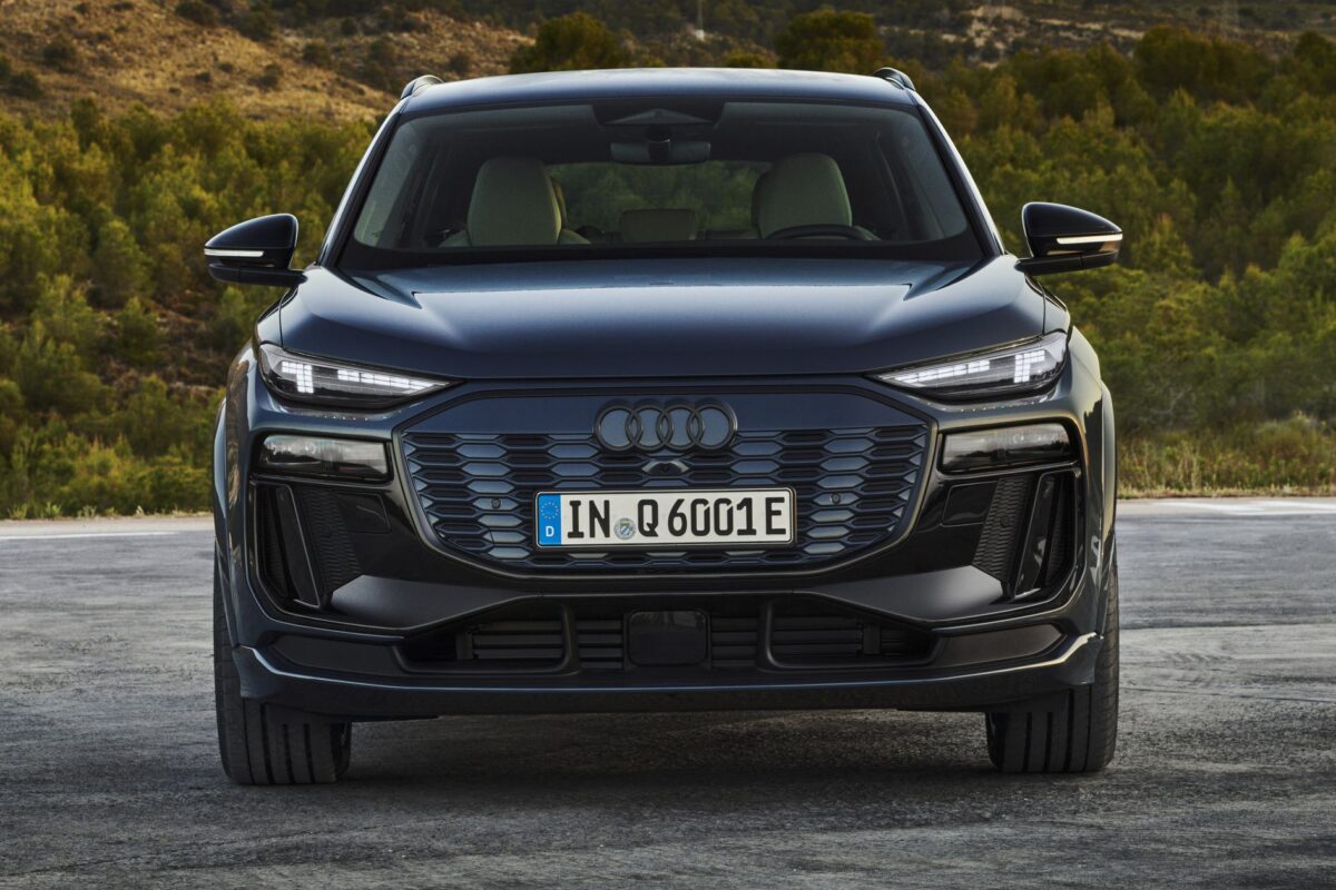 AUDI