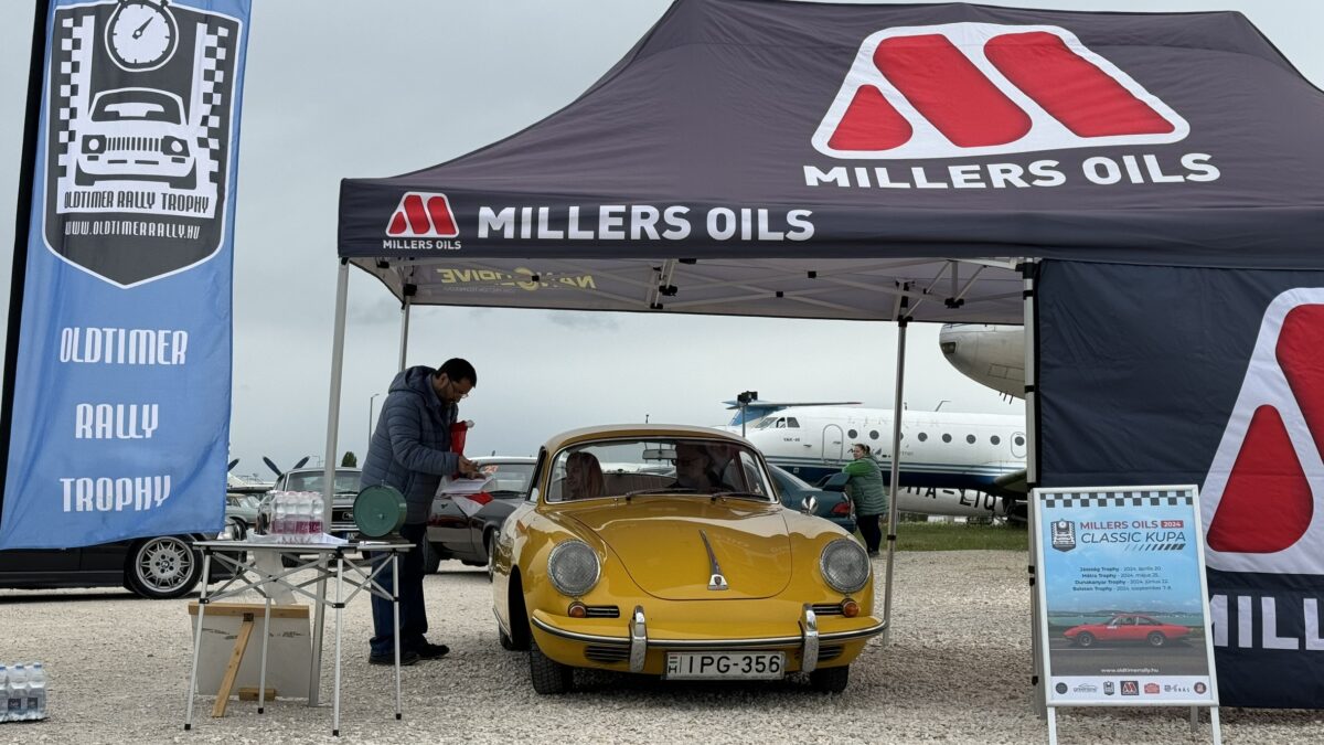 FERRARI 365