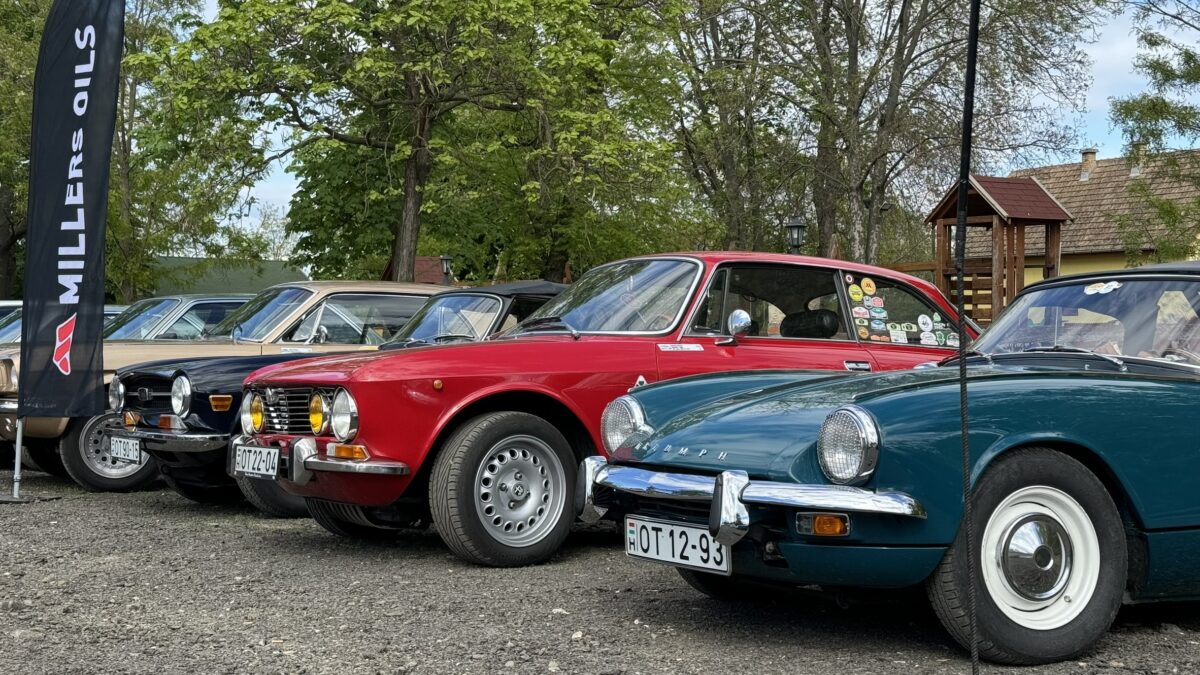 FERRARI 365