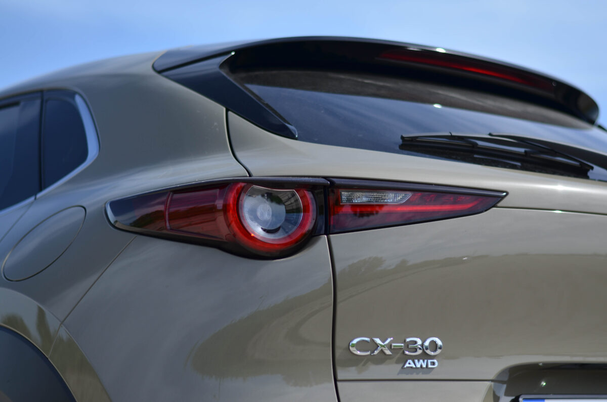 MAZDA CX-30