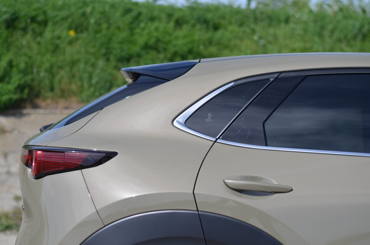 MAZDA CX-30