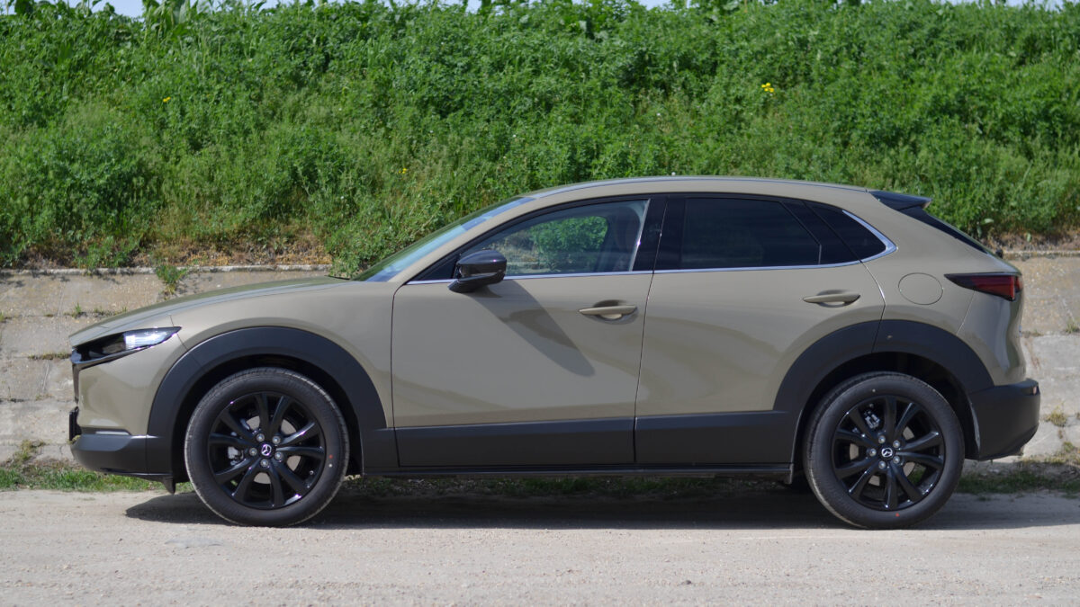 MAZDA CX-30