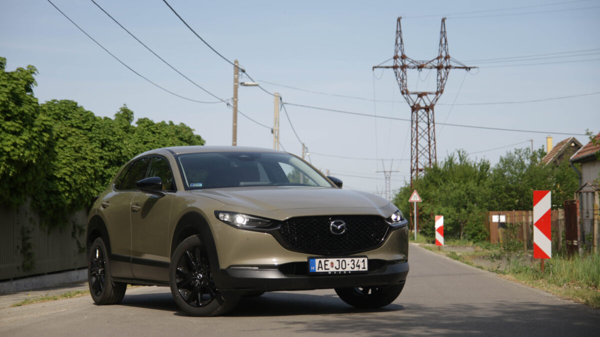 MAZDA CX-30