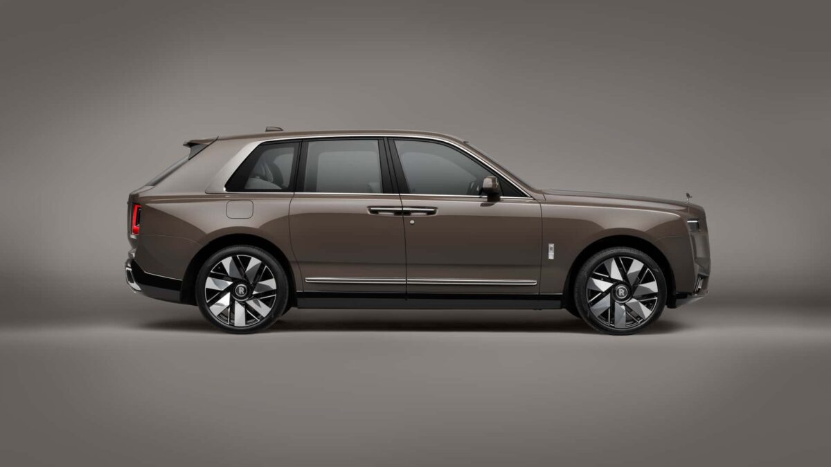 ROLLS-ROYCE