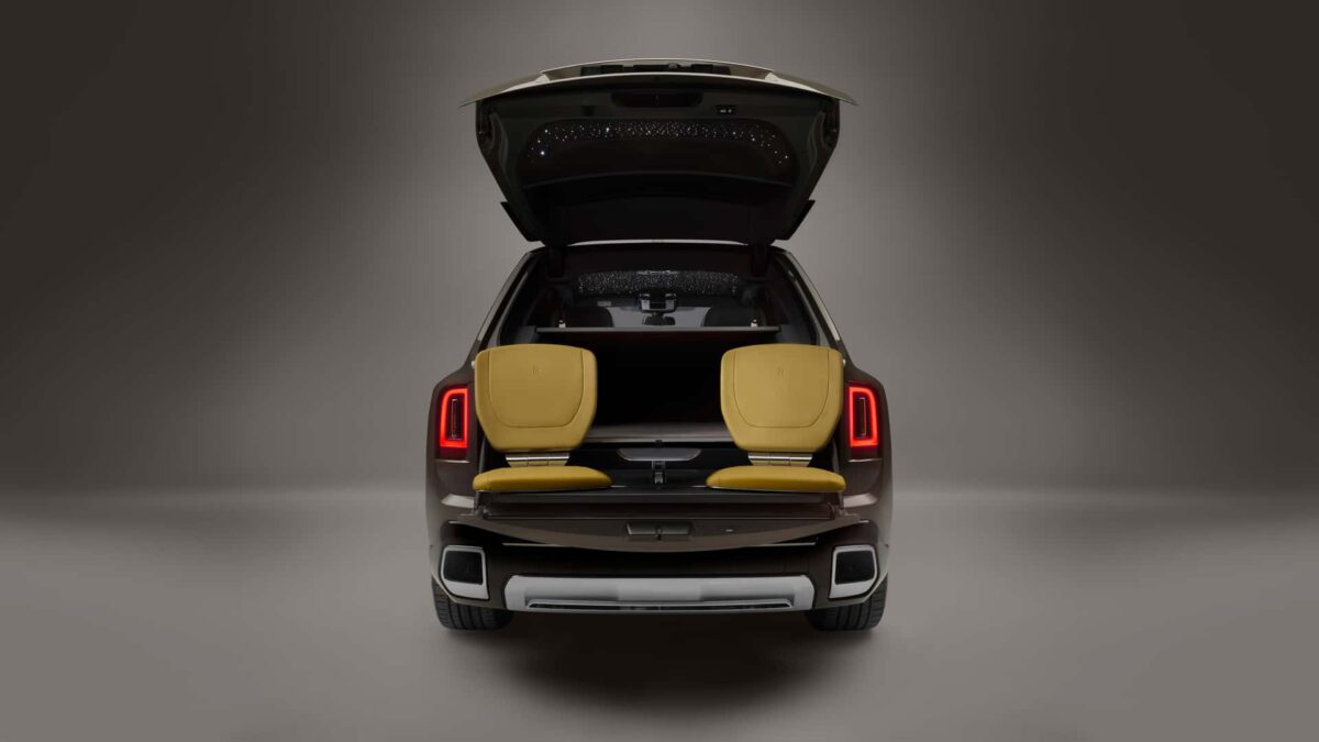 ROLLS-ROYCE