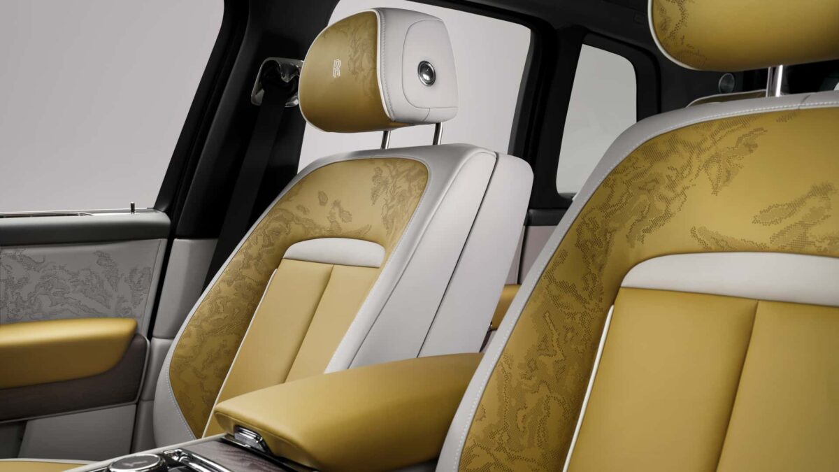 ROLLS-ROYCE