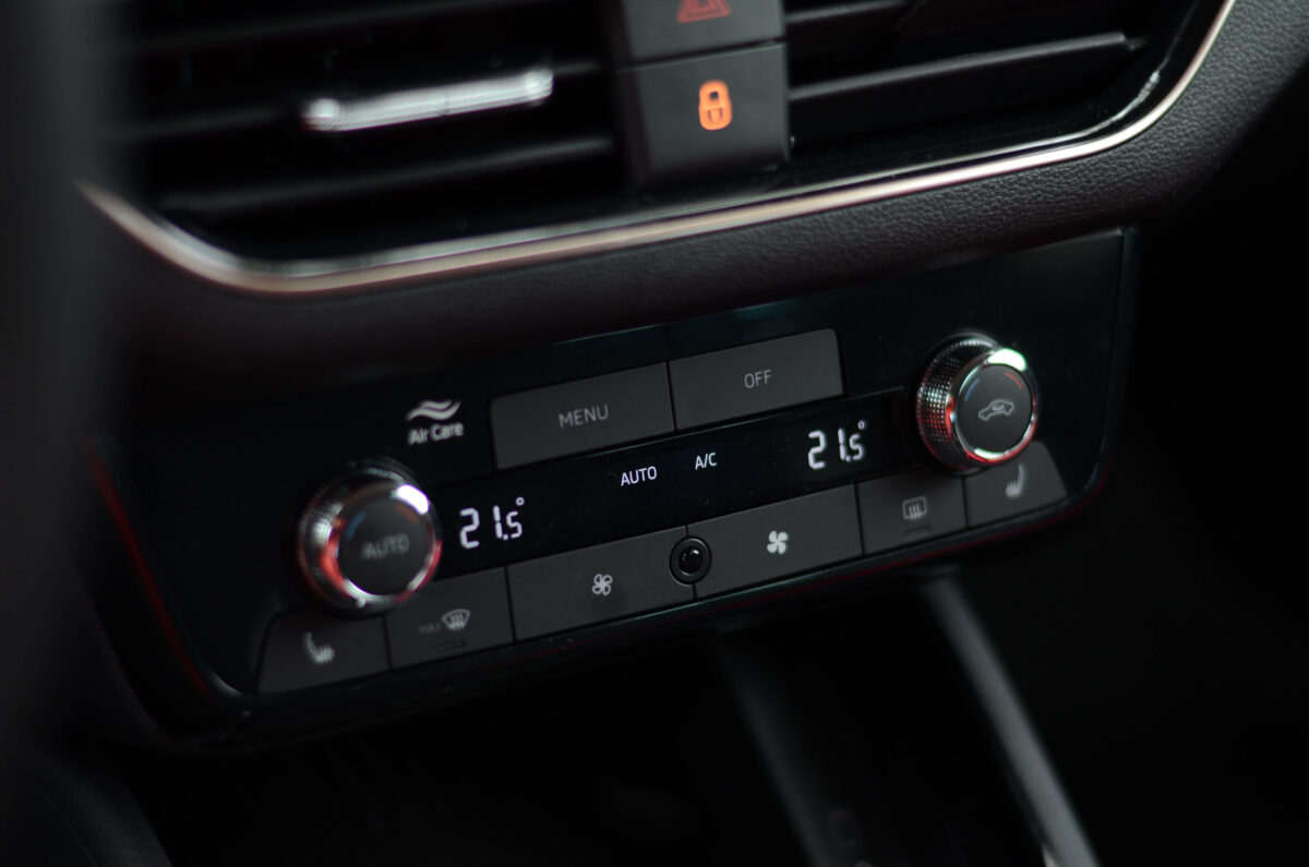 SKODA SCALA