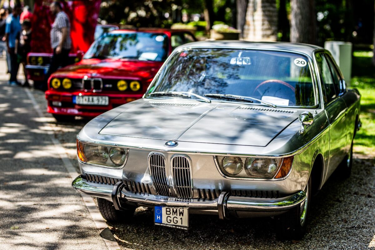 BMW