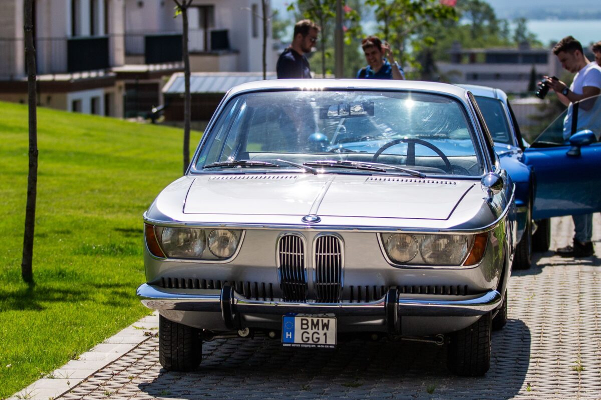 BMW