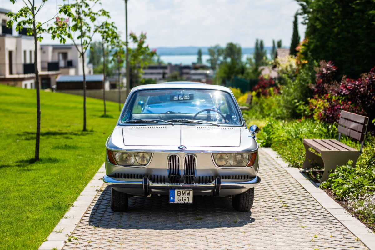 BMW