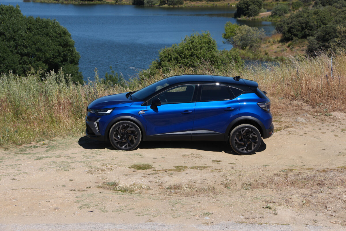 RENAULT