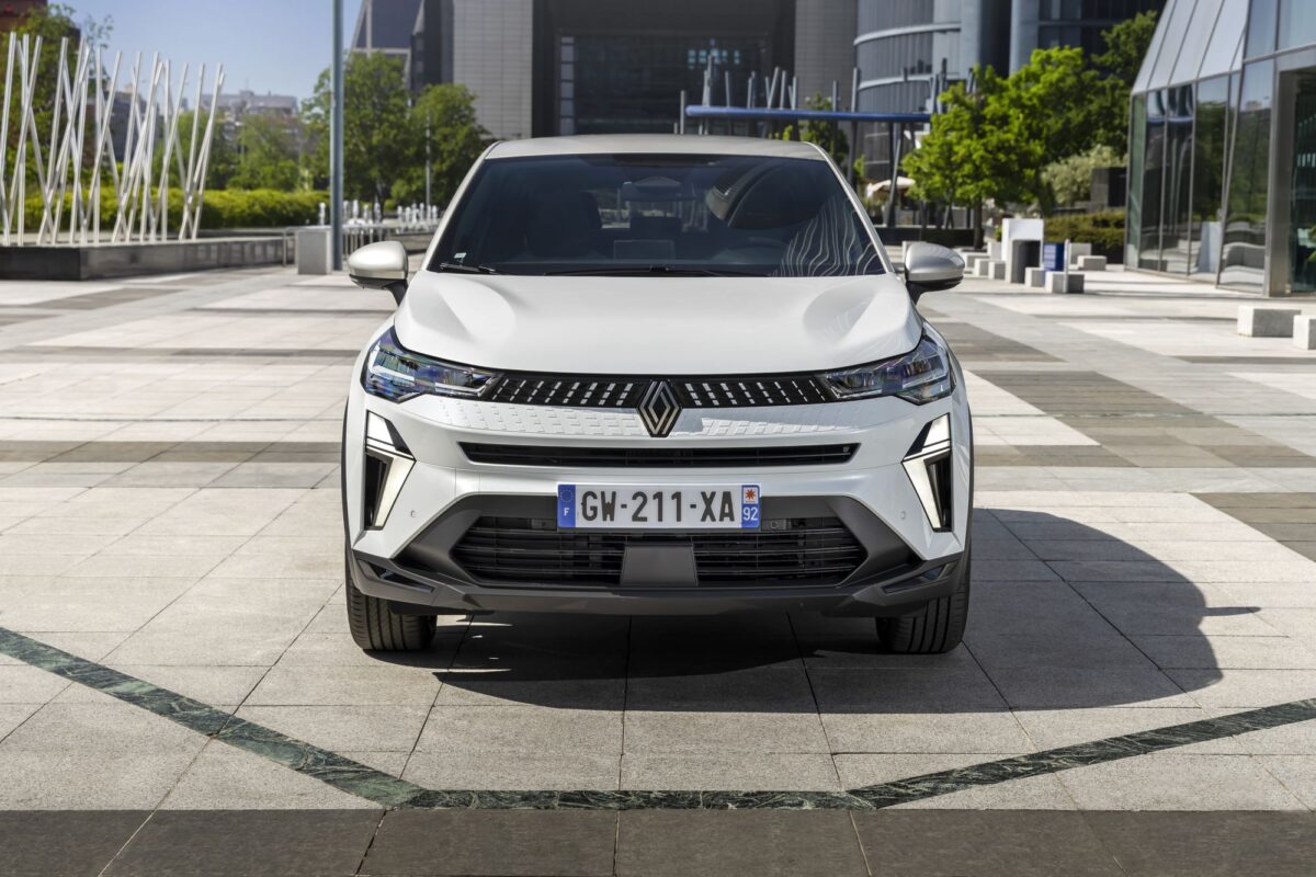 RENAULT