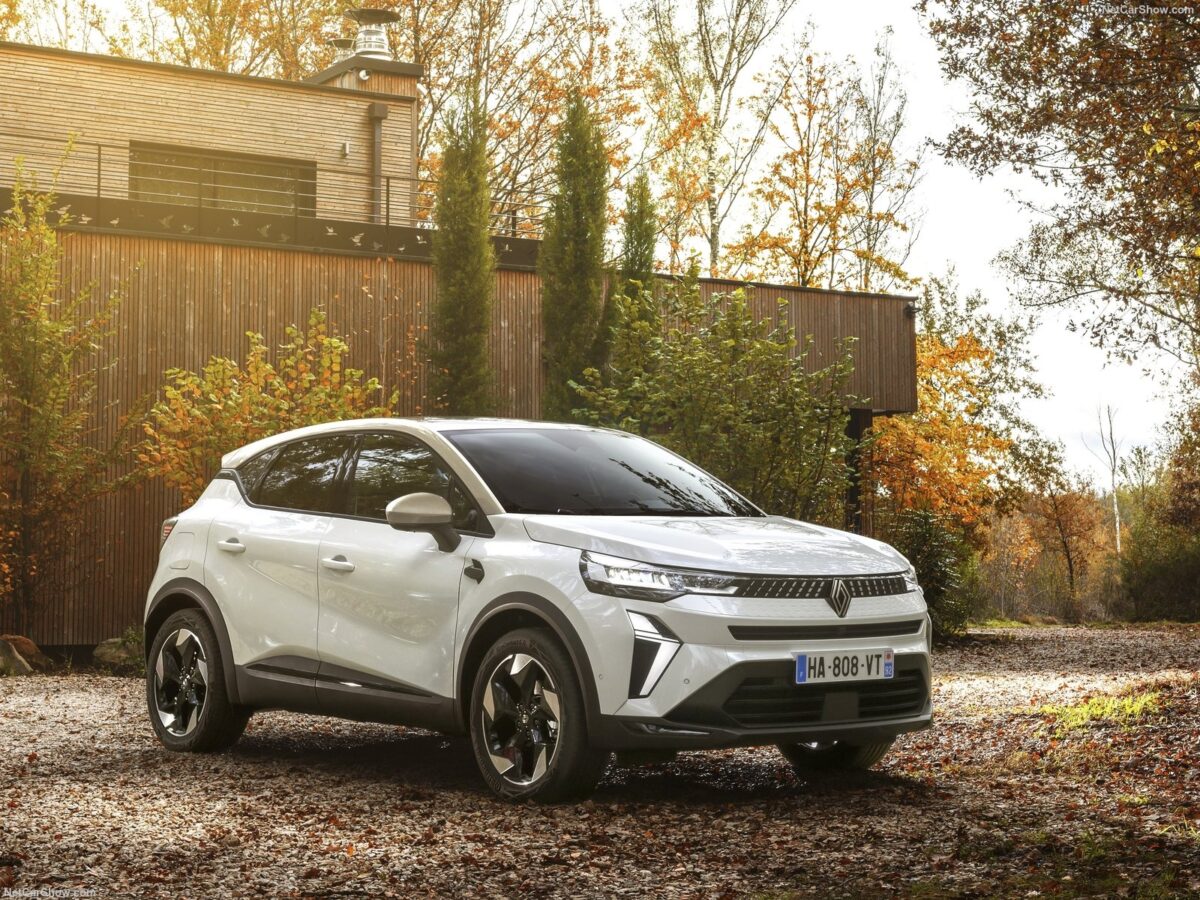 RENAULT