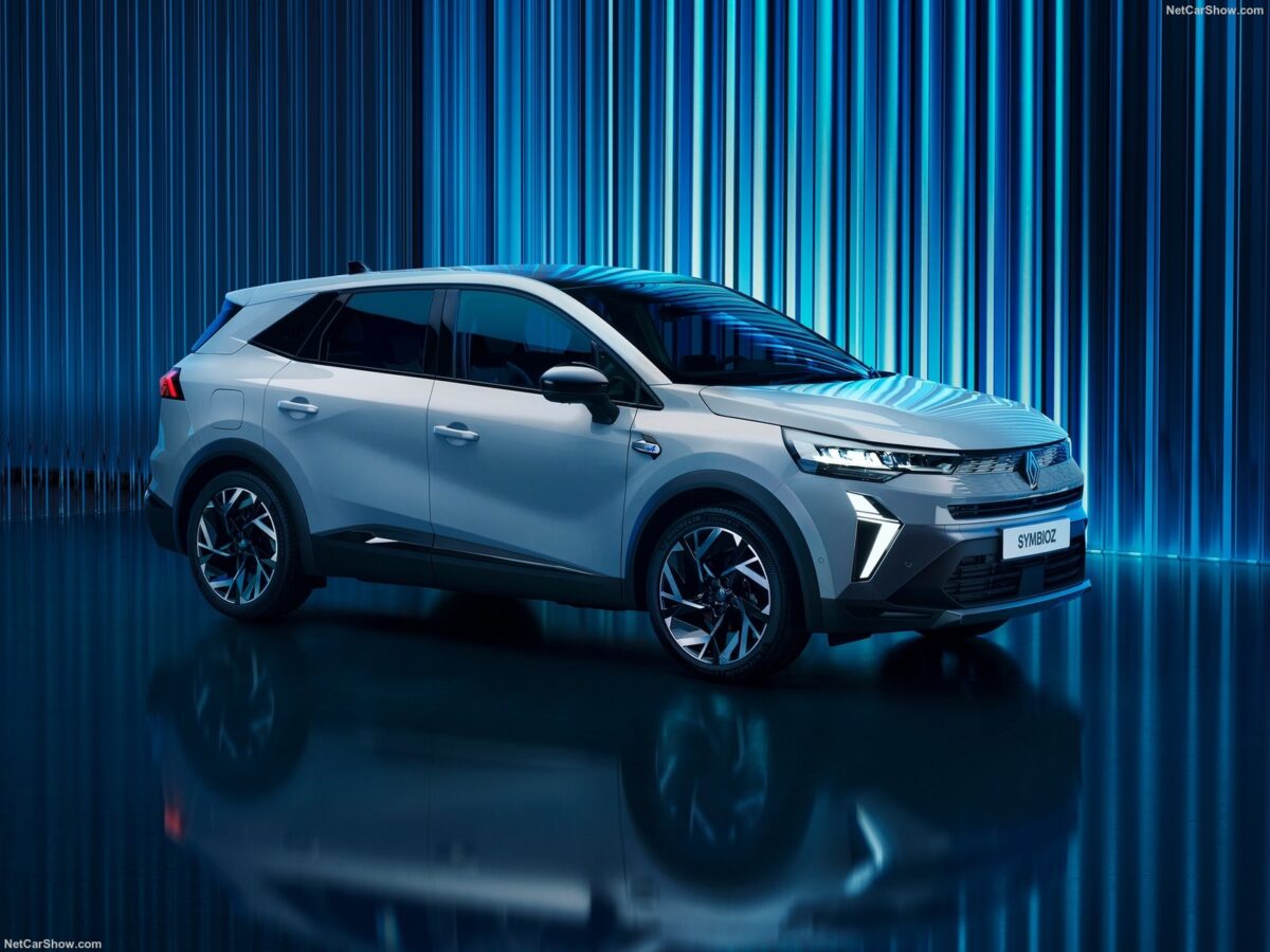 RENAULT