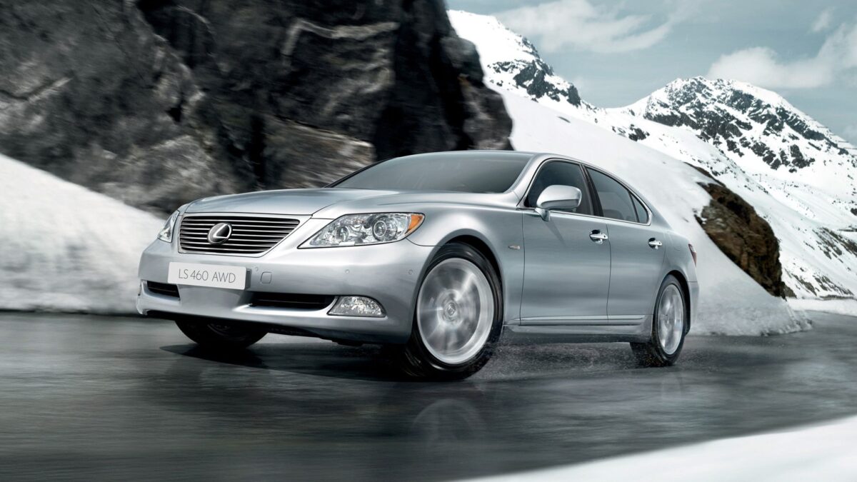 LEXUS