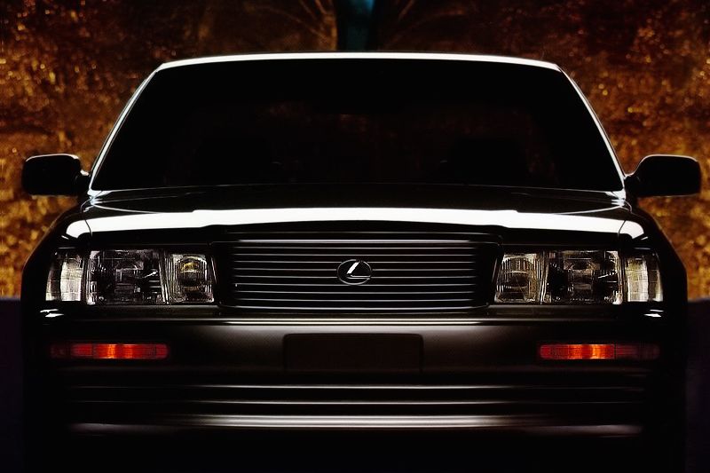 LEXUS