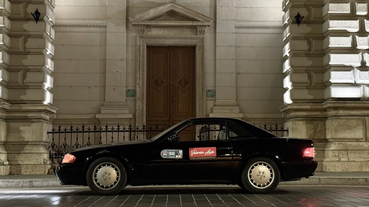 MERCEDES-BENZ SL-OSZTÁLY