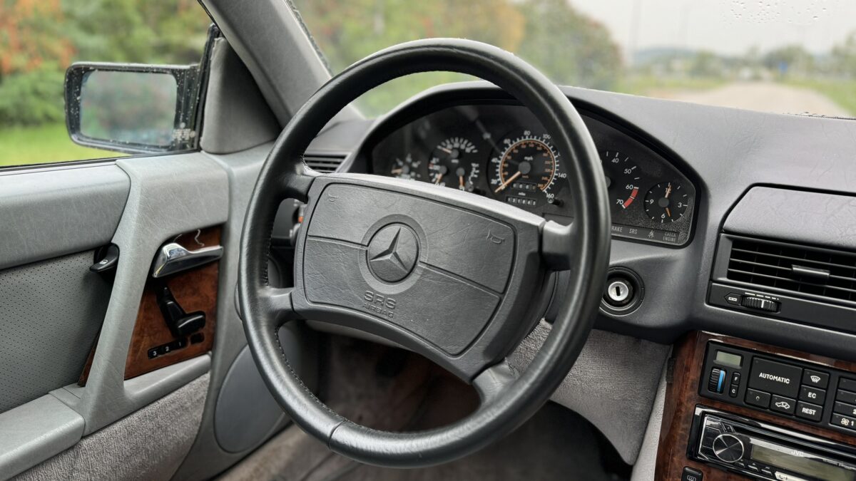 MERCEDES-BENZ SL-OSZTÁLY