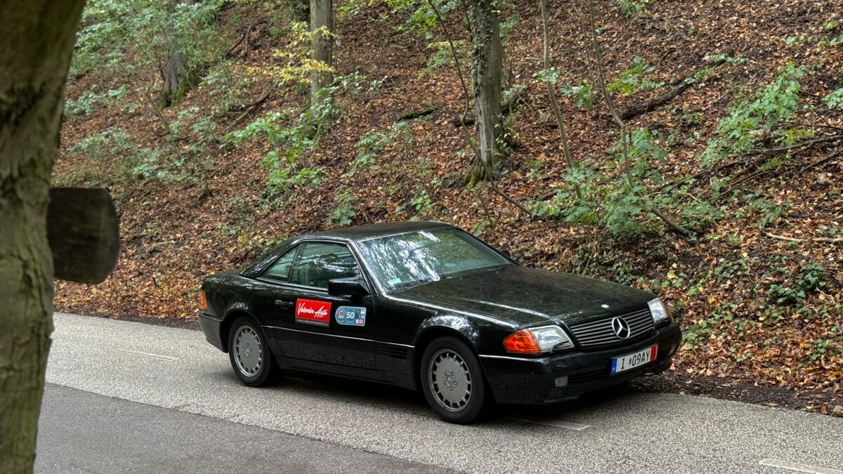 MERCEDES-BENZ SL-OSZTÁLY