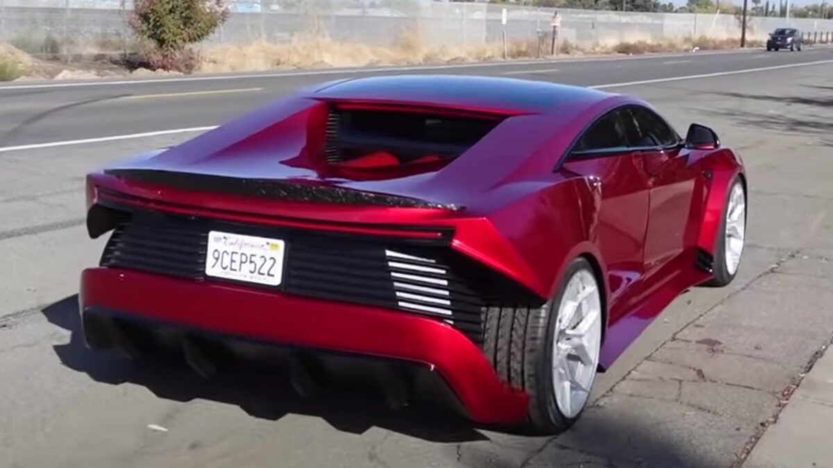 TESLA MODEL 3