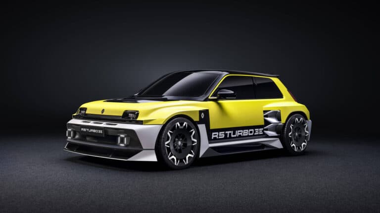 500 lóerős csúcsváltozat készül az új Renault 5-ből!